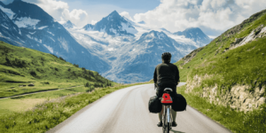 Man-op-fietsvakantie-300×200-1 Een man op fietsvakantie